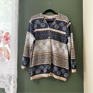 Vintage D’Allairds Textured Knit Cardigan – Neutral Floral Pattern – L
